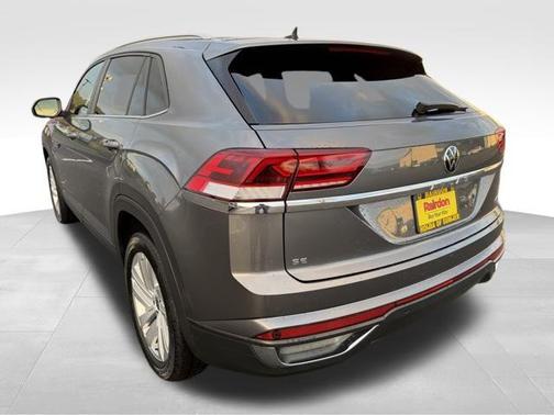 2022 Volkswagen Atlas Cross Sport 2.0T SE w/Technology 4MOTION