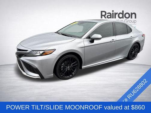 2024 Toyota Camry Hybrid SE