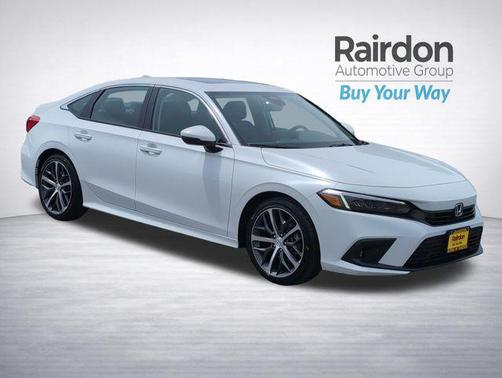 Platinum White Pearl 2022 Honda Civic Touring