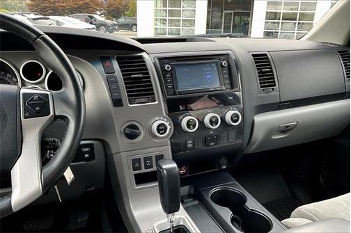 2014 Toyota Sequoia SR5
