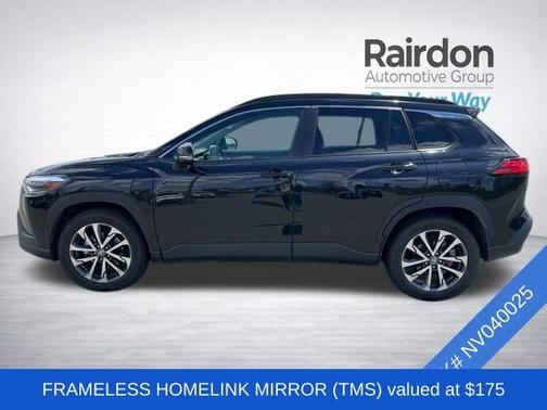 Jet Black 2022 Toyota Corolla Cross XLE