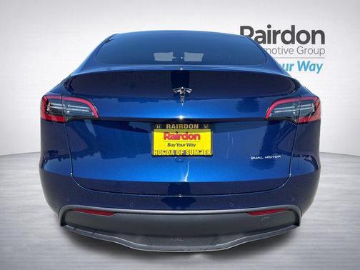 Deep Blue Metallic 2022 Tesla Model Y Long Range Dual Motor All-Wheel Drive