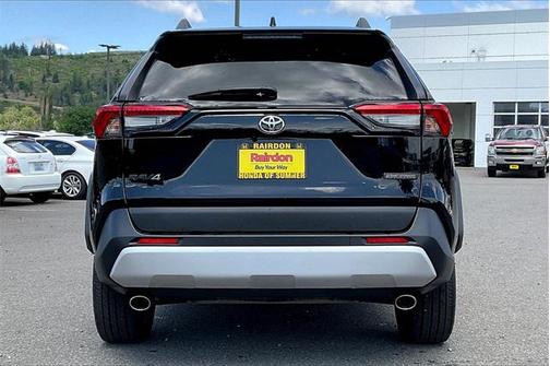 2024 Toyota RAV4 Adventure