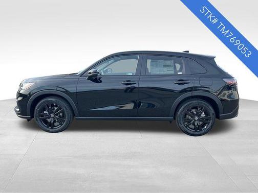 Crystal Black Pearl 2026 Honda HR-V AWD Sport