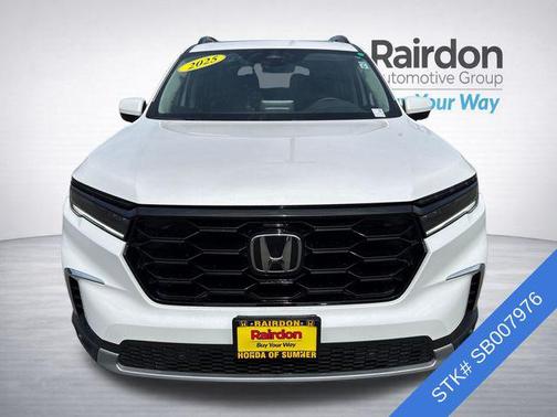 Platinum White Pearl 2025 Honda Pilot Touring 8-Passenger