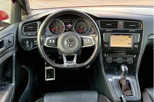 2016 Volkswagen Golf GTI 2.0T Autobahn w/Performance Package 4-Door