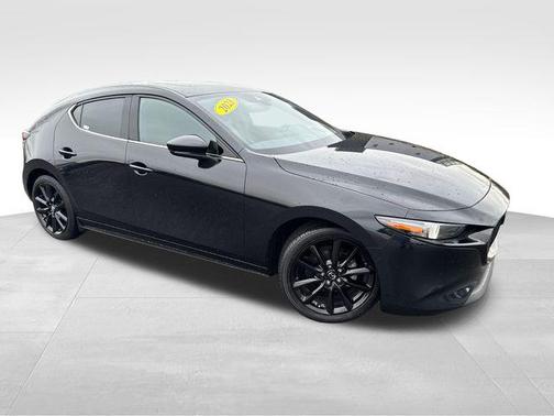 2023 Mazda Mazda3 FWD w/Premium Package