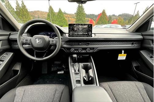 2025 Honda Accord LX 1.5T