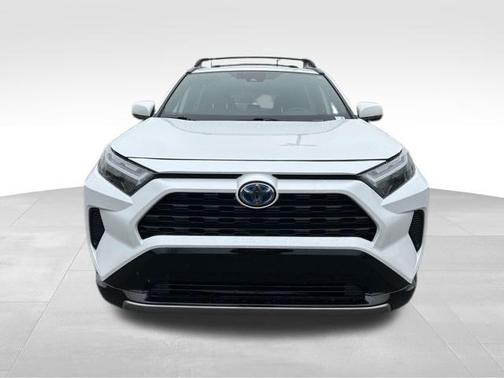 2024 Toyota RAV4 Hybrid SE
