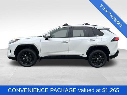 2024 Toyota RAV4 Hybrid SE