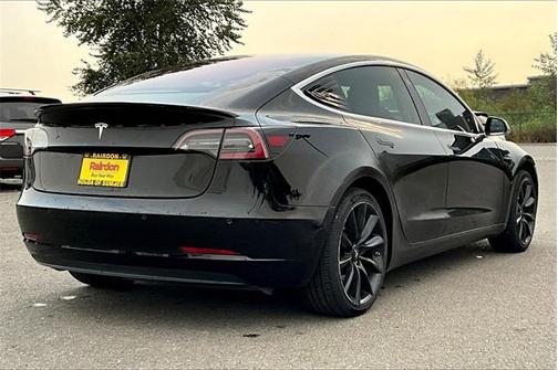 2018 Tesla Model 3 Long Range