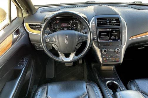 2015 Lincoln MKC Base