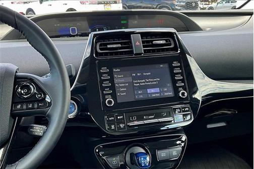 2020 Toyota Prius XLE