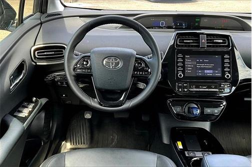 2020 Toyota Prius XLE