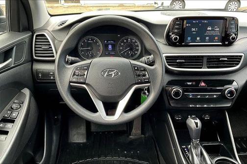 2019 Hyundai TUCSON SE