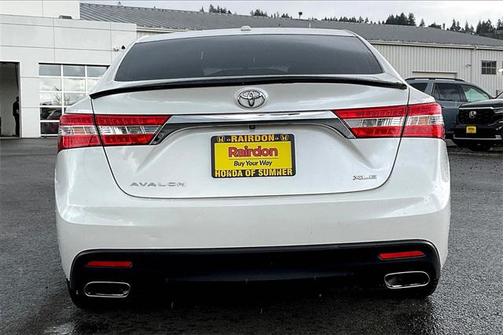 2013 Toyota Avalon XLE