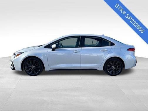 2025 Toyota Corolla SE