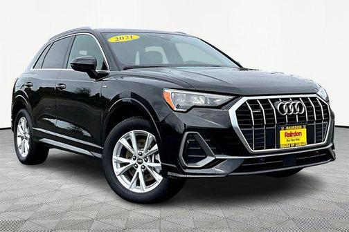 2021 Audi Q3 45 S line Premium