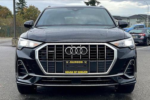 2021 Audi Q3 45 S line Premium