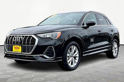 2021 Audi Q3 45 S line Premium