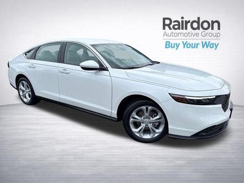 Platinum White Pearl 2024 Honda Accord LX 1.5T