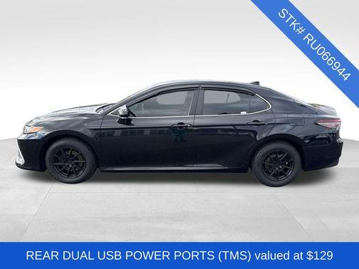 2024 Toyota Camry Hybrid LE