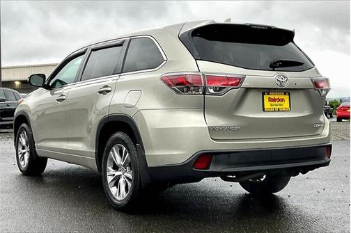 2016 Toyota Highlander LE Plus