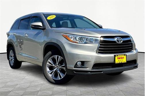 2016 Toyota Highlander LE Plus