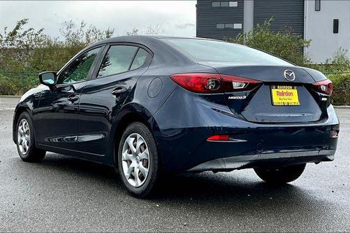 2015 Mazda Mazda3 i Sport