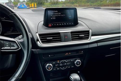 2017 Mazda Mazda3 Touring