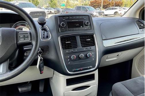 2016 Dodge Grand Caravan AVP/SE