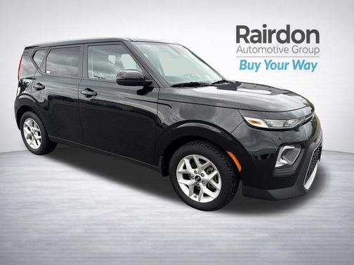 Cherry Black 2020 Kia Soul S
