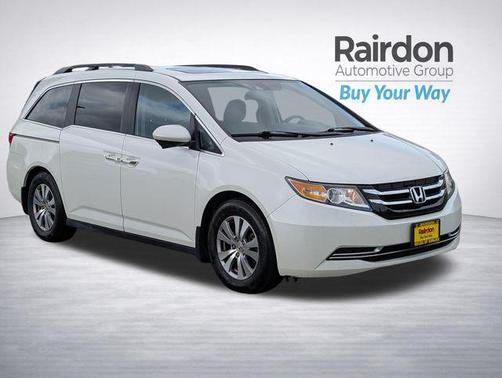 White Diamond Pearl 2015 Honda Odyssey EX-L