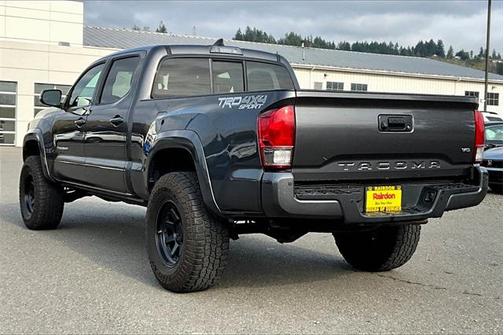 2016 Toyota Tacoma TRD Sport