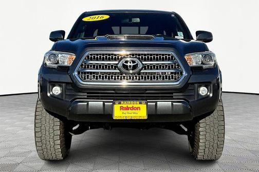 2016 Toyota Tacoma TRD Sport