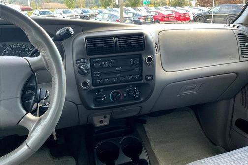 2003 Mazda B4000 SE