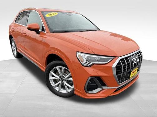 2023 Audi Q3 Premium 45 TFSI S line quattro Tiptronic