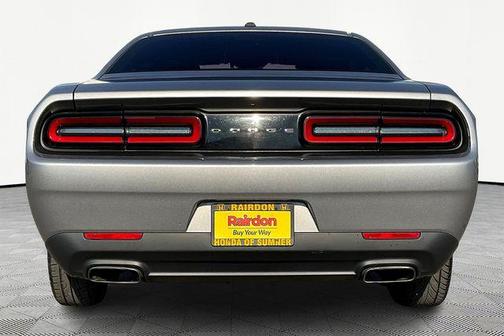 2015 Dodge Challenger SXT