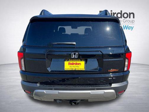 Crystal Black Pearl 2026 Honda Passport AWD TrailSport Elite