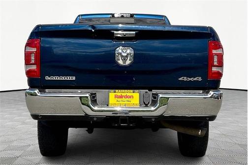 2020 RAM 3500 Laramie Crew Cab 4x4 8' Box