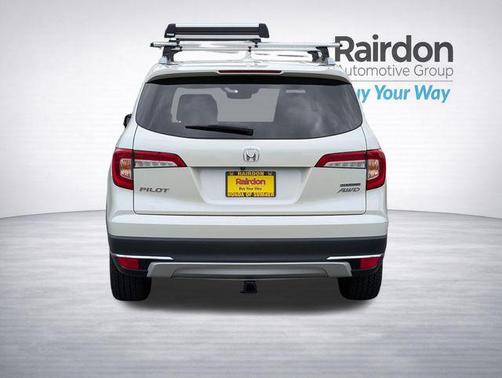 White Diamond Pearl 2019 Honda Pilot Touring 8-Passenger