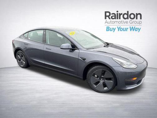 Gray 2022 Tesla Model 3 Standard Range