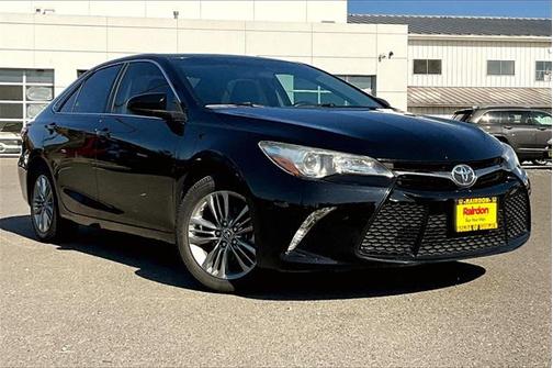 2016 Toyota Camry XLE