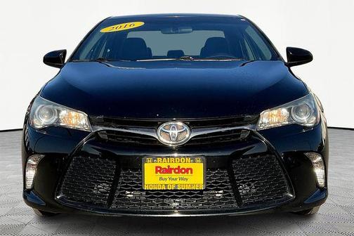 2016 Toyota Camry XLE