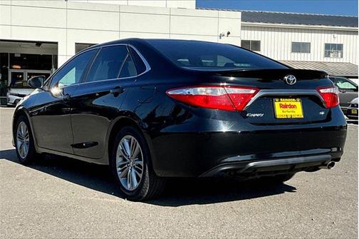2016 Toyota Camry XLE