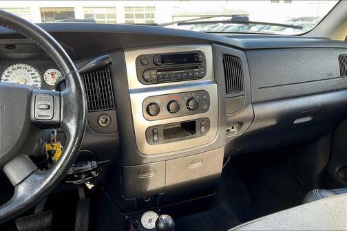 2005 Dodge Ram 2500 SLT Quad Cab