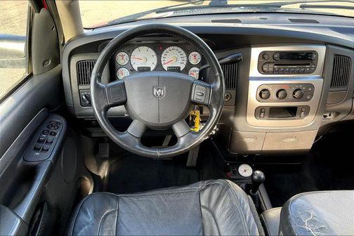 2005 Dodge Ram 2500 SLT Quad Cab