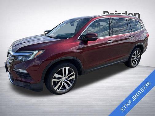 Deep Scarlet Pearl 2018 Honda Pilot Touring