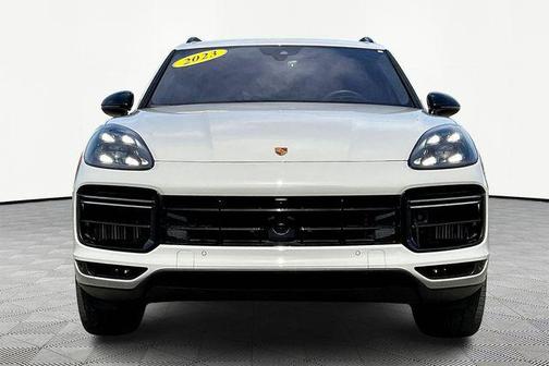 2023 Porsche Cayenne Turbo