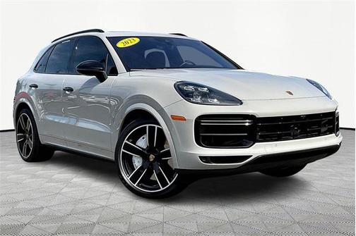 2023 Porsche Cayenne Turbo